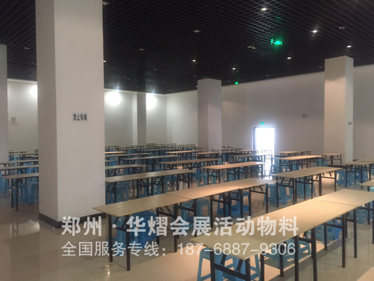 郑州锦艺轻纺城长条桌布置